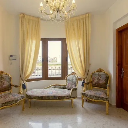 Nine Bedroom With Swimming Pool And Lift * Larnaca