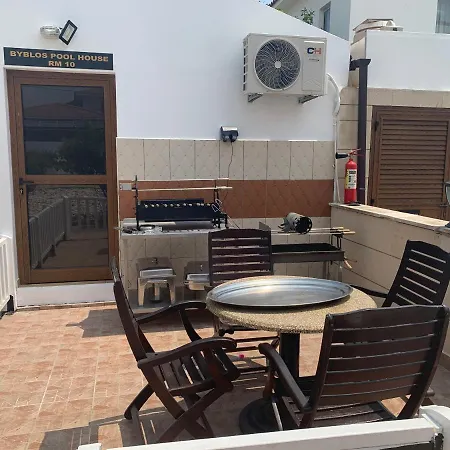Villa Nine Bedroom With Swimming Pool And Lift *
